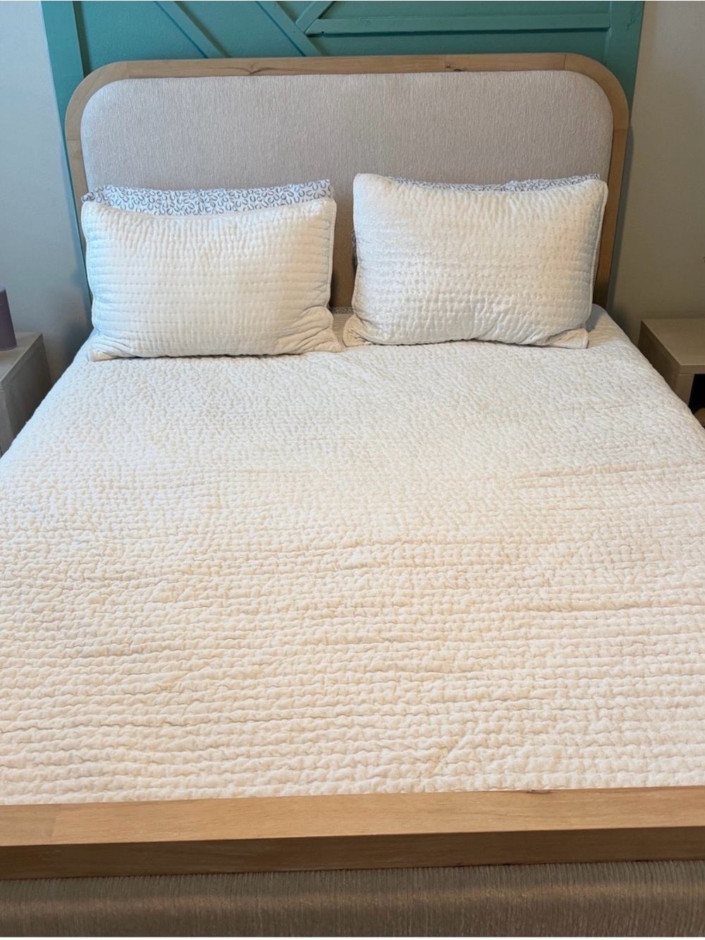 PBTeen Pickstitch Velvet Quilt Set with 2 Shams